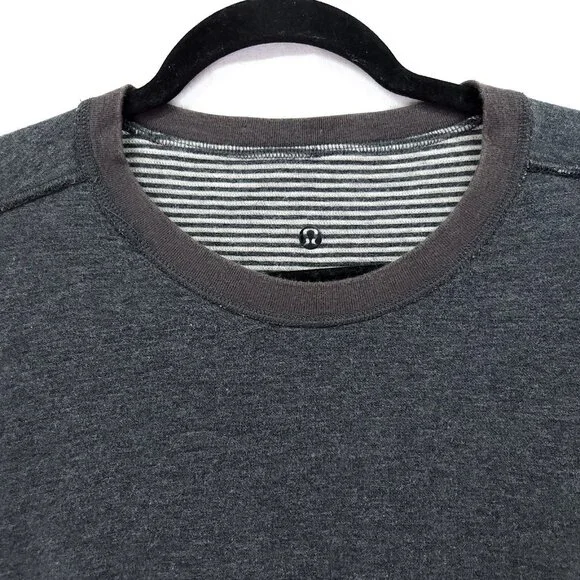 Lululemon Binary Long Sleeve Crew Shirt Men's Size Large Gray Reversible Striped - Picture 9 of 13